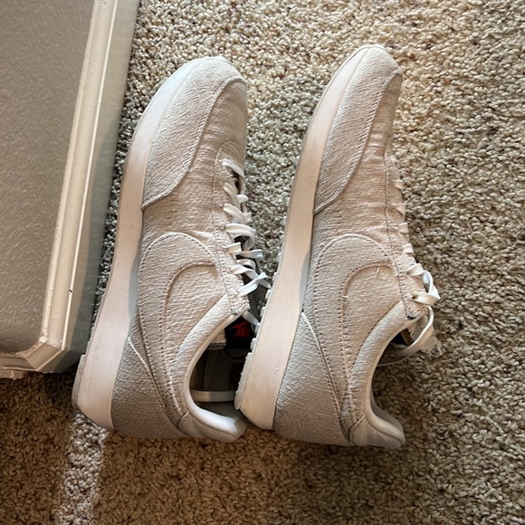 NIKE stranger things shoes - Picture 3 of 7